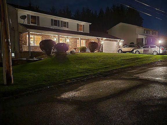 5th image of 127 Greenbrier Dr #L-56