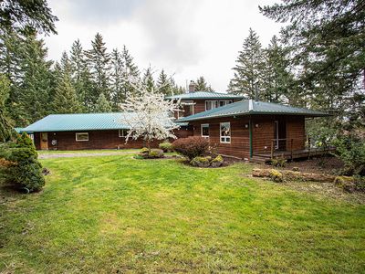 2121 Loop Rd, Stevenson, WA, 98648