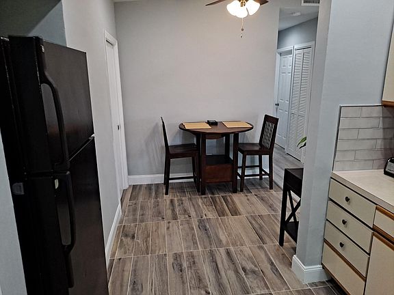 4th image of 1711 NE 43rd Ct