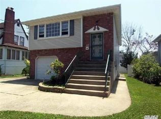 249 Merrifield Ave, Oceanside, NY 11572