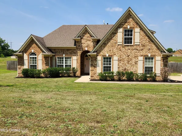 5143 Tulane Rd, Horn Lake, MS 38637