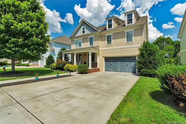 1st image of 16293 Reynolds Dr