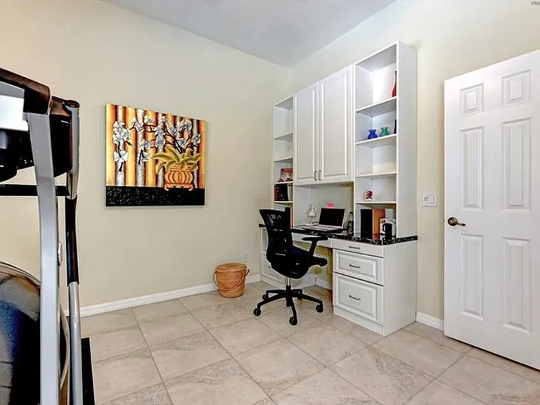 747 Fordingbridge Way — Photo 3