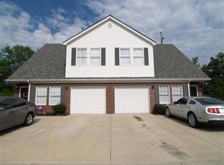 828 Melanie Ln, Richmond, KY 40475
