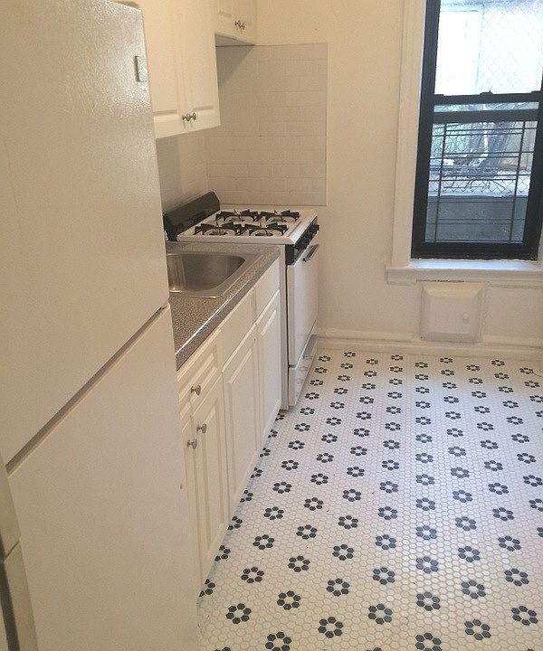 1st image of 874 43rd St APT 7A