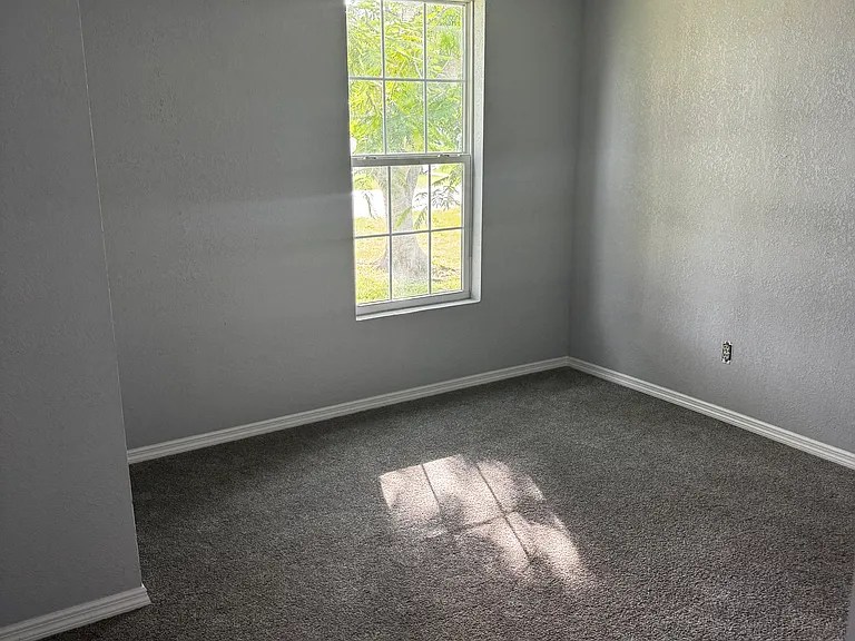 612 Orange Rd #1 — Photo 6