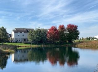 15344 W Pinewood Rd, Lockport, IL 60441