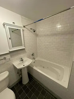 Rented by Compass | media 18