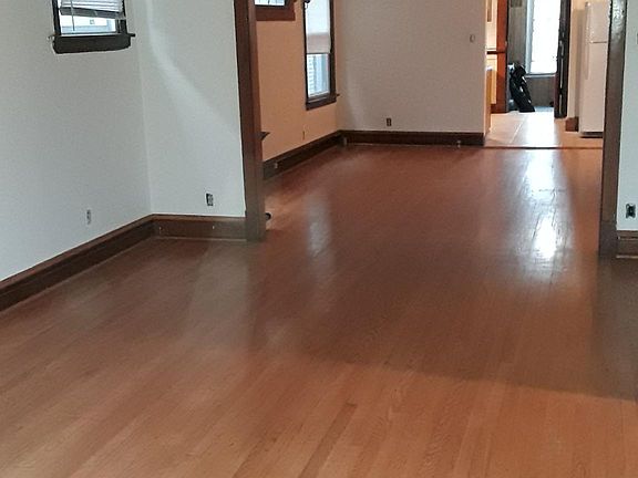2nd image of 4727 N Talman Ave #2