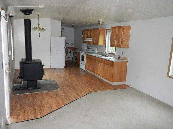 4th image of 1218 Sinclair Ave