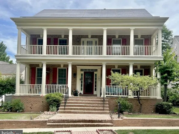 105 Watkins Overlook, Rockville, MD 20850