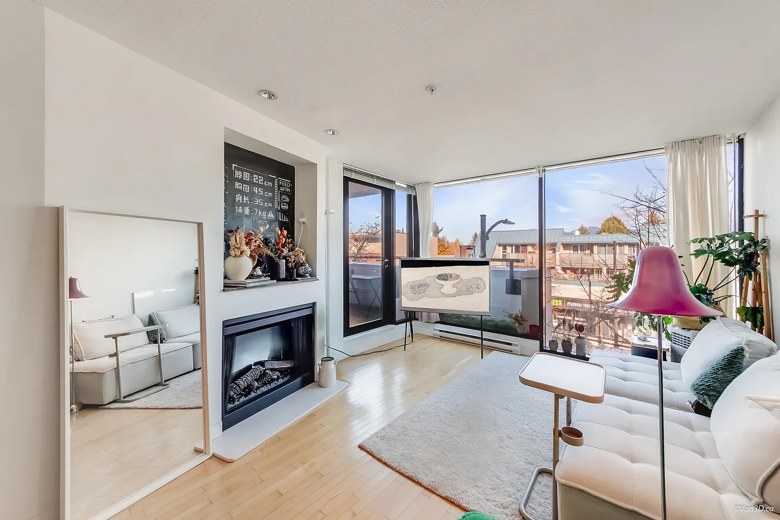 2525 Blenheim St #304 photo 1