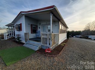 101 N Cardinal Dr, New London, NC 28127