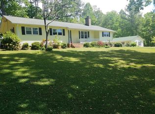 457 Old Fox Squirrel Ridge Rd, Pickens, SC 29671