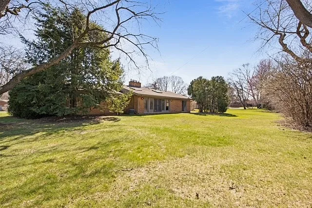 5799 Blandford Ct — Photo 25