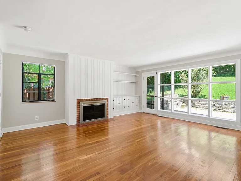 3012 Kinmont St #1 — Photo 7