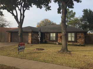 3514 Kirby Creek Dr, Grand Prairie, TX 75052