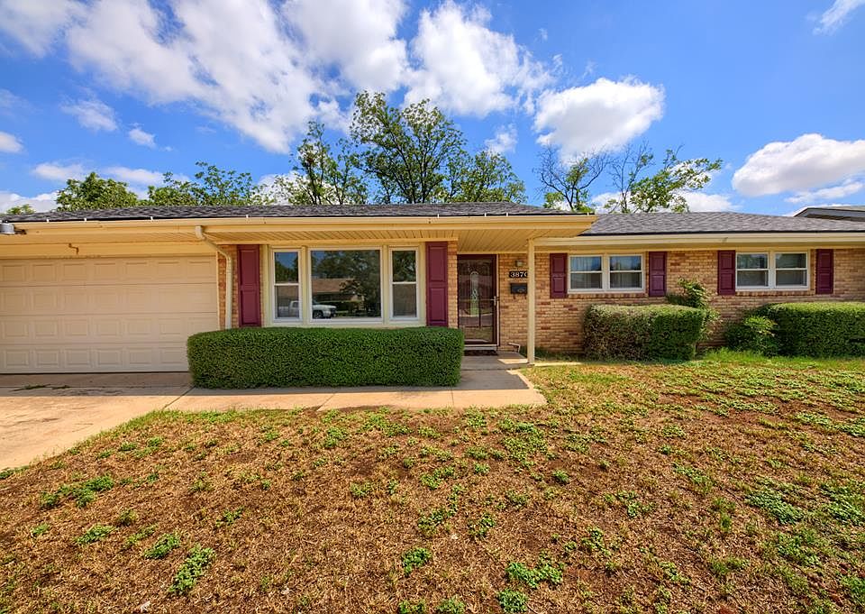 1st image of 3870 Kenwood Dr