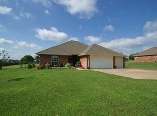 3818 Deer Xing, Edmond, OK 73025