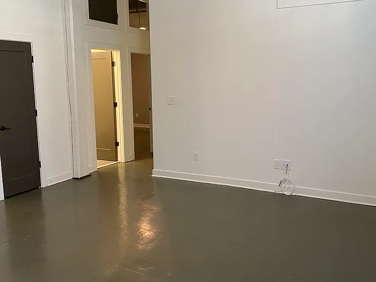 Imperial Lofts — Photo 27