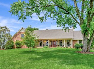 131 Arrowhead Dr, Hendersonville, TN 37075
