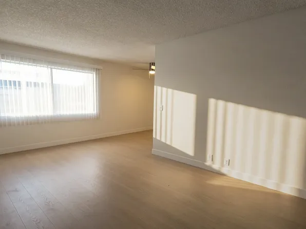531 S Shelton St #E, Burbank, CA 91506