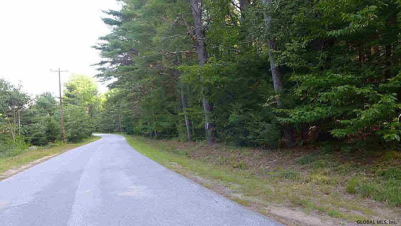 3rd image of 00 Cemetery Road