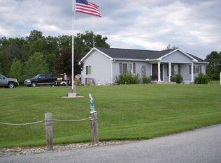 236 W Mallard Ln, Albion, IN 46701