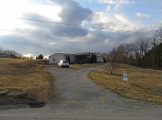 129 Baer Rd, Smock, PA 15480