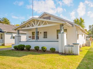 1317 W 5th St, Coffeyville, KS 67337