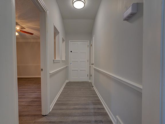 3rd image of 5623 North St