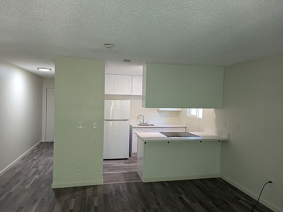 5th image of 877 Sonoma Ave #18