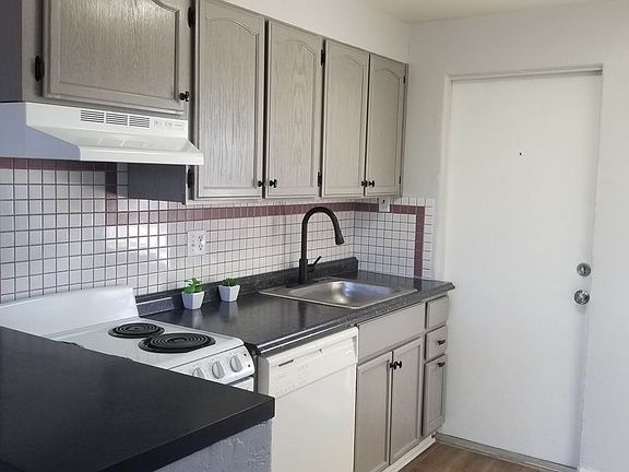 5th image of 1517 W Thomas Rd APT 4