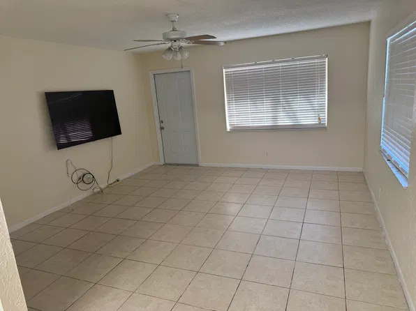 131 SW 15th St APT A, Pompano Beach, FL 33060