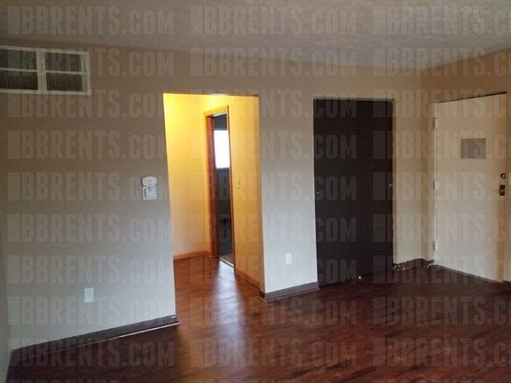 3rd image of 230 Linda Ct APT A