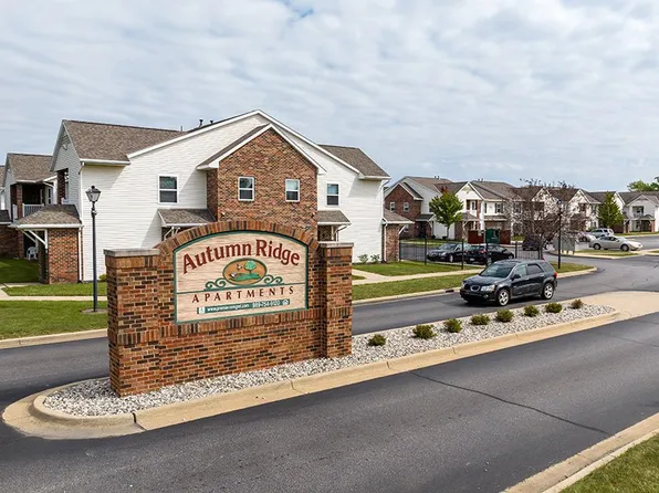 AUTUMN RIDGE APARTMENTS