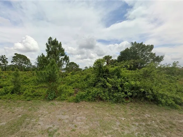 765 Milano Ave S, Lehigh Acres, FL 33974