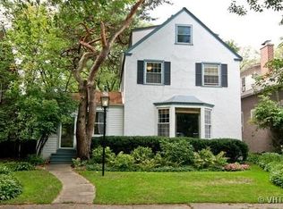 2120 Pioneer Rd, Evanston, IL 60201