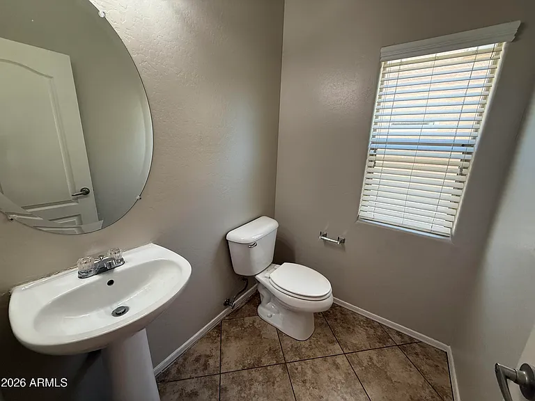 2110 N 94th Ave — Photo 24