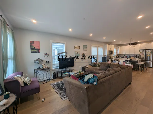 51 Fairbanks St, Brighton, MA 02135