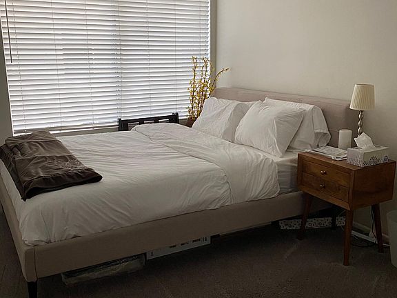 2nd/Guest Bedroom