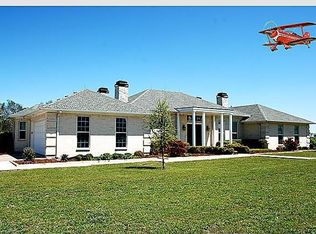 6797 Vapor Trl, Sanger, TX 76266