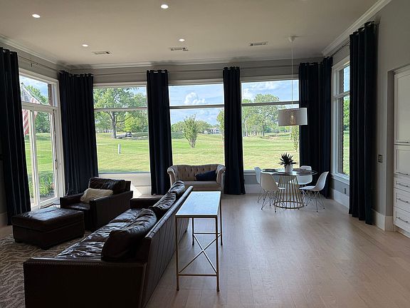 3rd image of 8614 Southwind Dr #8614