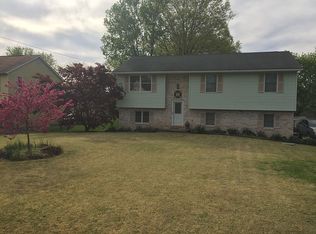 980 Johnson Dr, Gettysburg, PA 17325