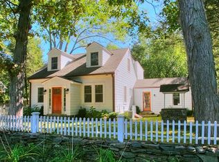 2072 Hillside Rd, Fairfield, CT 06824