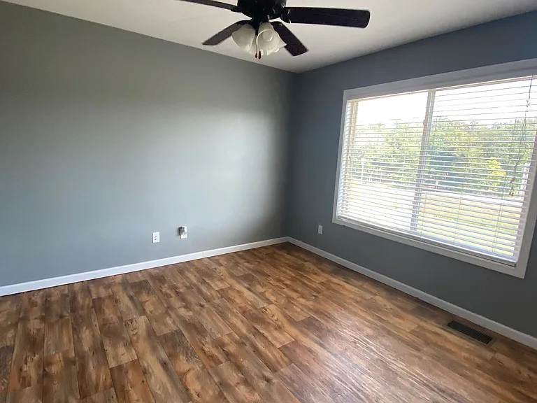 Brooke Village Townhomes I — Photo 6