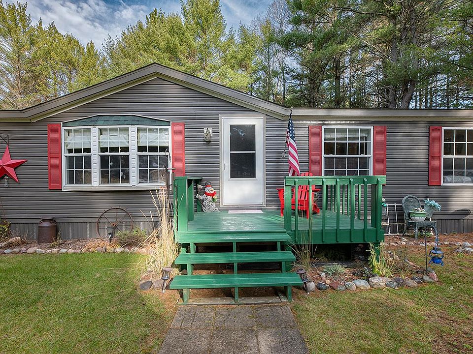 1st image of 8284 Evergreen Dr W