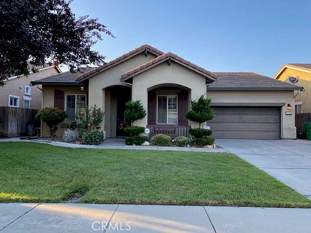 1919 Cordelia Dr photo 1
