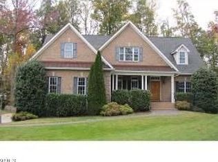 11928 Meadow Ridge Ter, Glen Allen, VA 23059