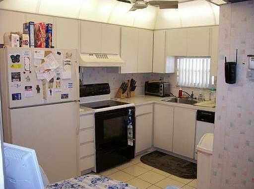 3rd image of 9200 N Hollybrook Lake Dr APT 304